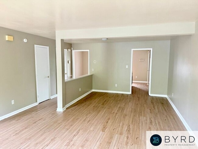 Building Photo - 508 Bethany Dr