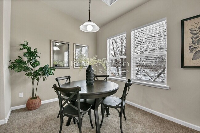 Building Photo - 2514 Owens Ave