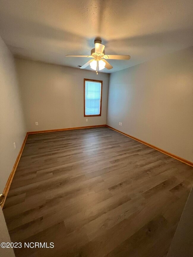 Building Photo - 119 Arabian Ln