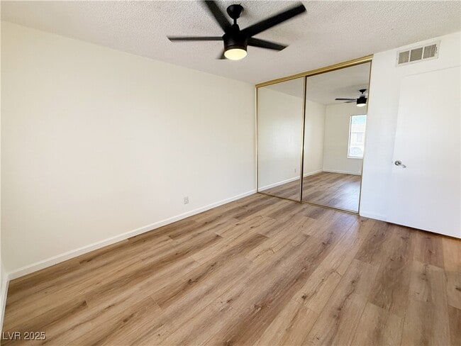 Building Photo - 3270 Liahona Way