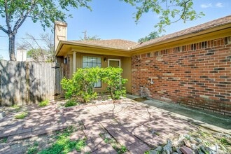 Building Photo - 4517 Compass Ct