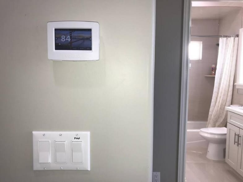 Building Photo - 9303 De Adalena St