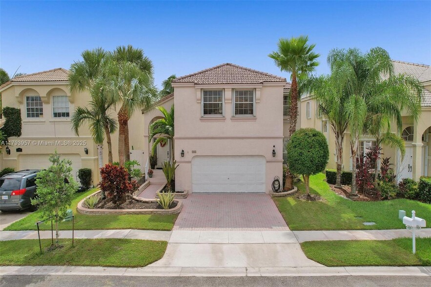 Building Photo - 725 NW 156th Ave