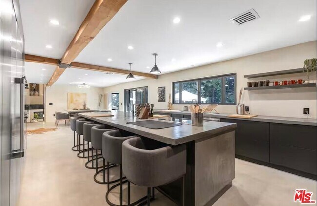 Building Photo - 20322 Del Campo Pl