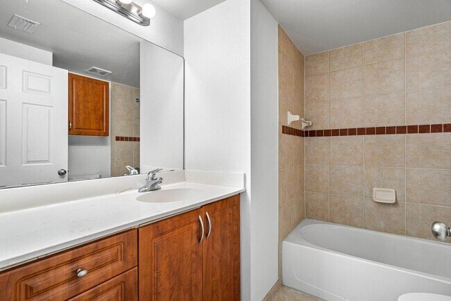 Building Photo - 6400 Emerald Dunes Dr