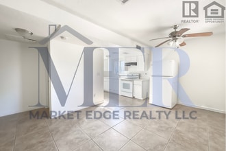 Building Photo - 2Bed/1Bath House at AZ-51/Thomas Rd! NO CREDIT, NO BACKGROUND, NO RENTAL HISTORY CHECK!