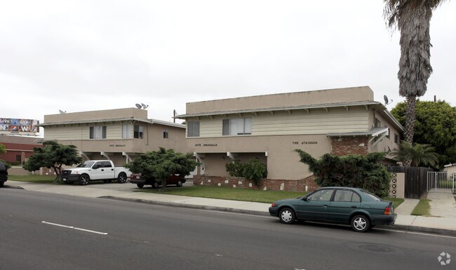 Primary Photo - 14072-14076 Springdale St