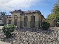 Building Photo - 845 E Doral Ct