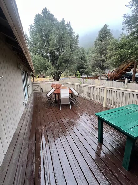 Balcony in backyard - 2411 Glacier Dr