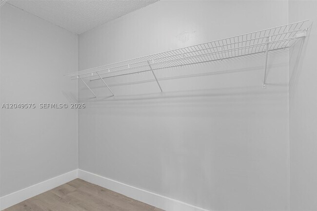 Building Photo - 9075 SW 48th Terrace