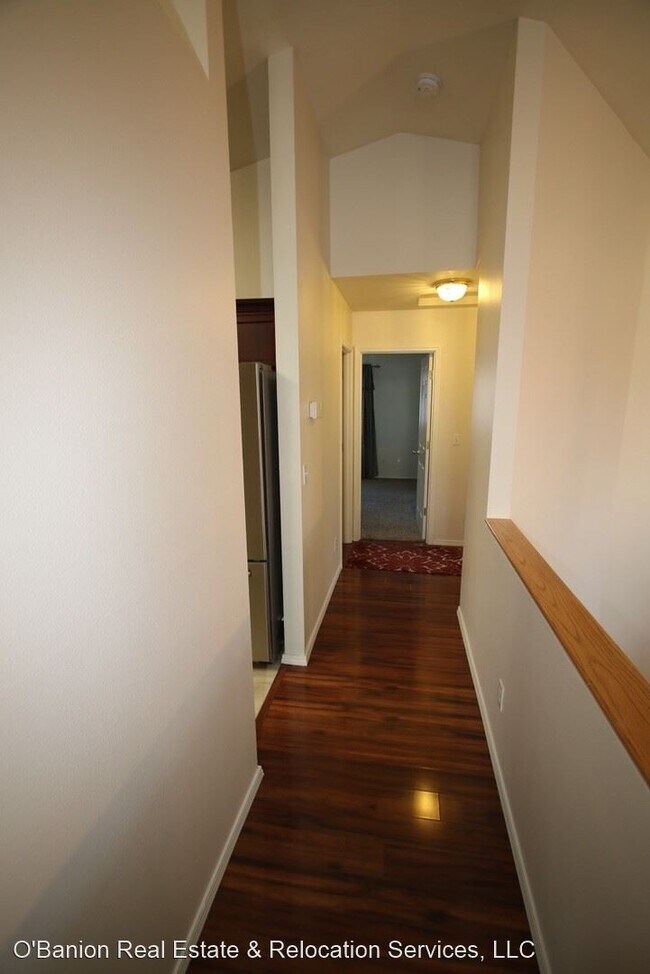 Building Photo - 4 br, 2 bath House - 1804 Sturbridge Court