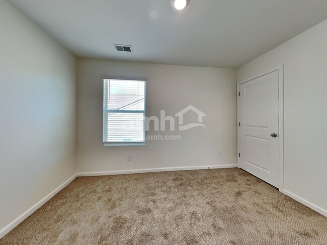 Building Photo - 112 Tobago Cir