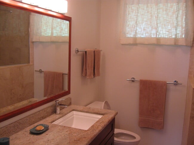 Bathroom - 3245 Kehala Dr