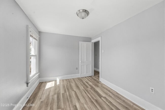 Building Photo - 175 Dundaff St