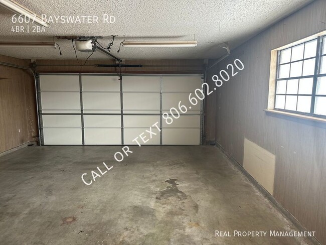 Building Photo - 6607 Bayswater Rd