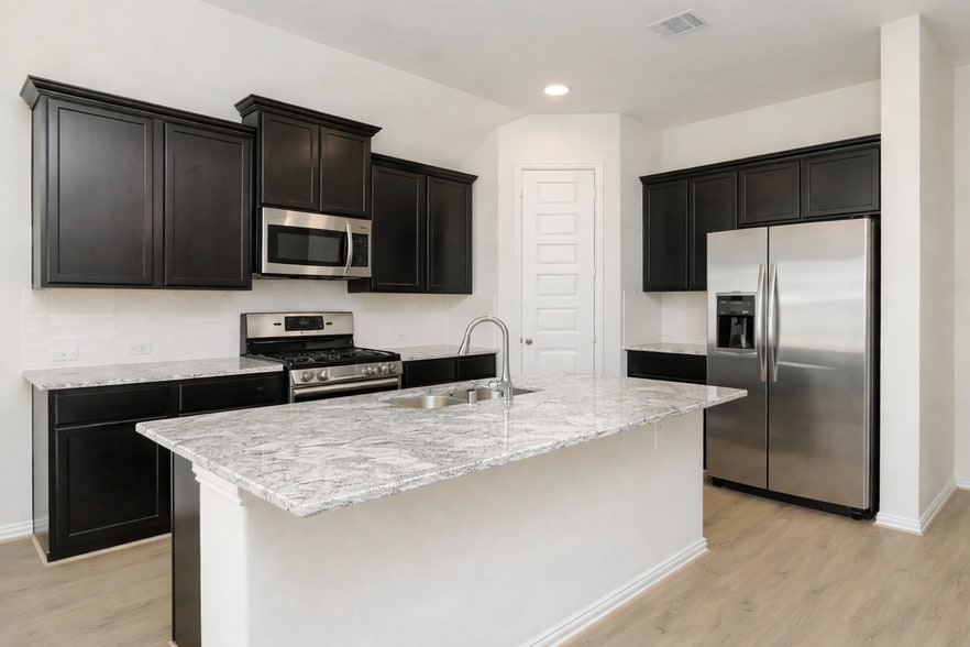 Building Photo - 427 Fields Forest Ln