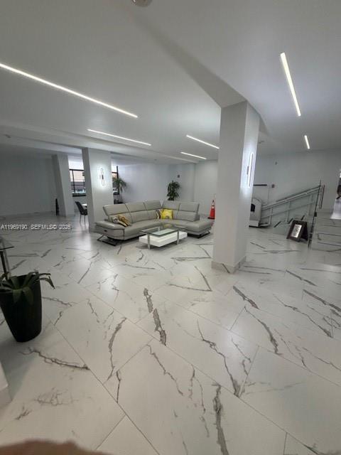 Building Photo - 1890 S Ocean Dr