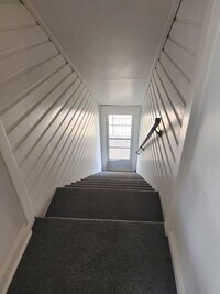 Building Photo - Two unit duplex