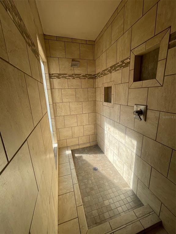 Building Photo - 2001 NW 15 Ave