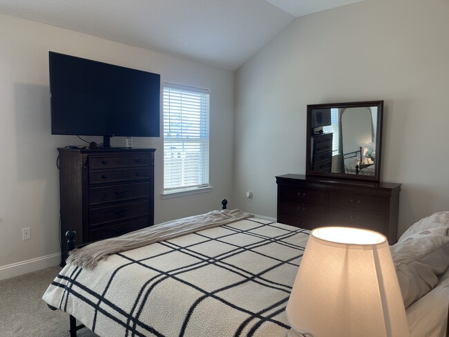 Building Photo - 1026 Grayson Ave