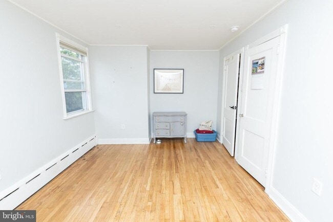 Building Photo - 3429 Osmond St
