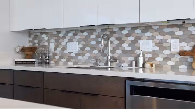 Building Photo - 44-652-652 Kane‘ohe Bay Dr