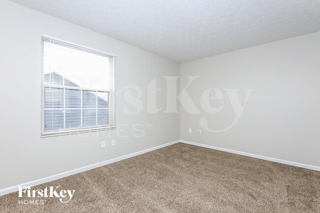 Building Photo - 7593 Sun Valley Ct