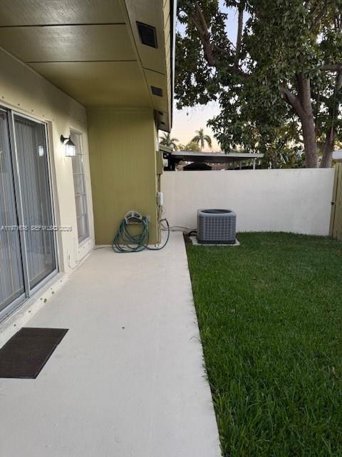 Building Photo - 11218 SW 125th Ct