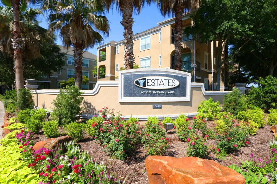 Estates at Fountain Lake Stafford, TX Apartment Finder