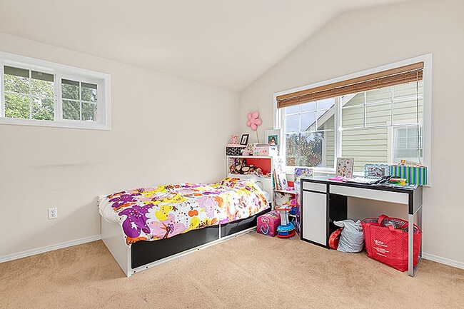 Building Photo - 11709 16th Ave NE