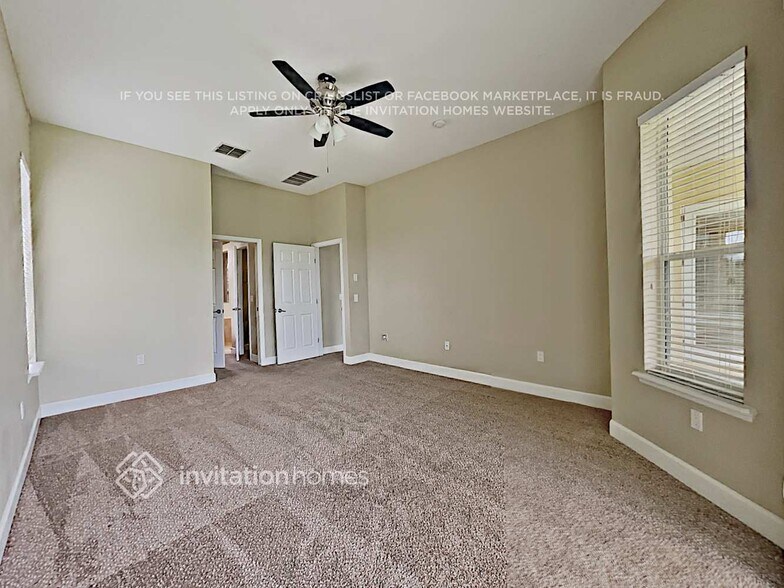 Building Photo - 2818 Kinsley St