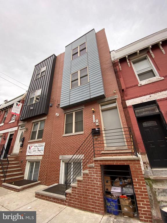 Building Photo - 2020 N Carlisle St