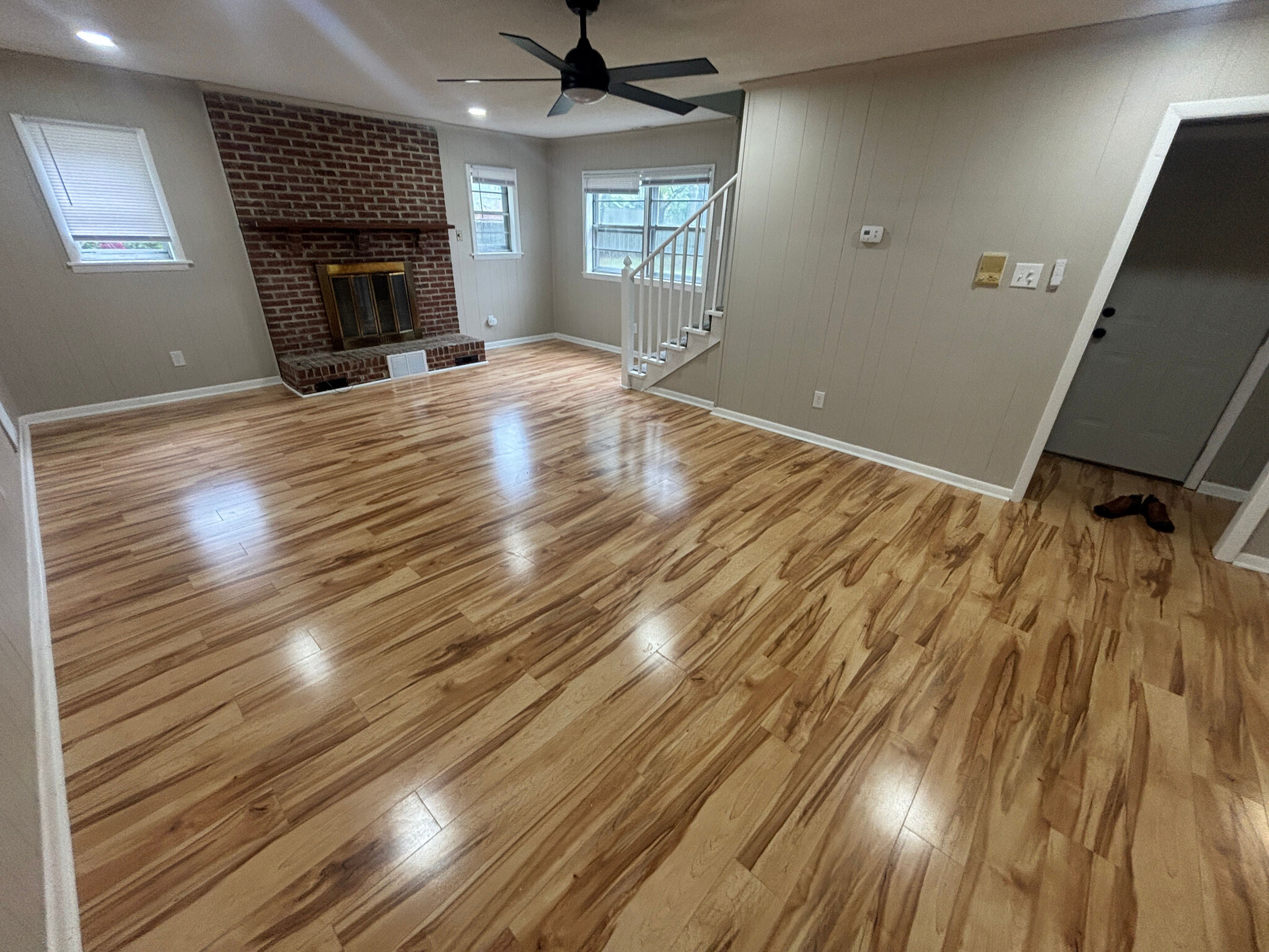 Building Photo - Room in House on Rock Quarry Rd