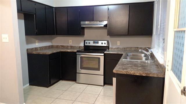 Building Photo - 2017 Paisley Dr