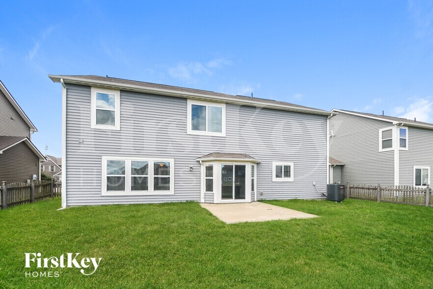 Building Photo - 5593 W Woodhaven Dr