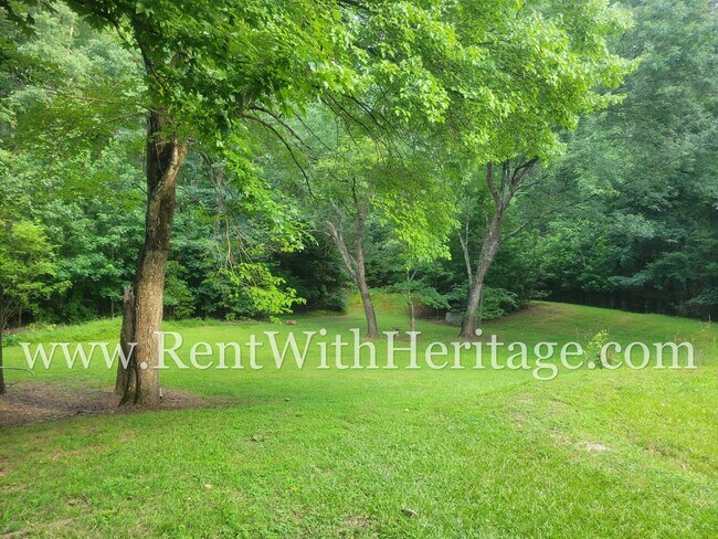 Building Photo - WOW!!!! GREAT HOME WITH PARTIAL FINISHED B...