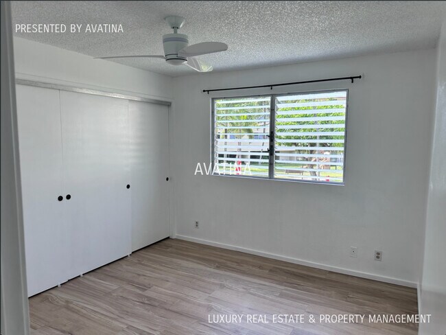 Building Photo - 350 Aoloa St