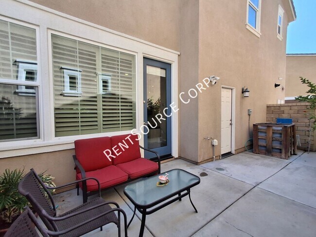 Building Photo - 24355 Verdugo Cir