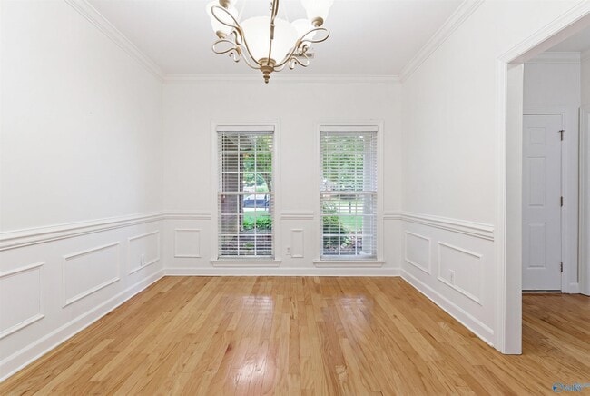 Building Photo - 146 Paul Revere Dr