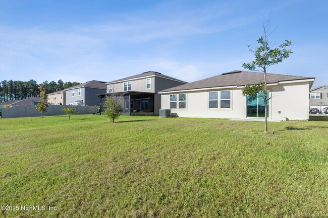 Building Photo - 65445 River Glen Pkwy