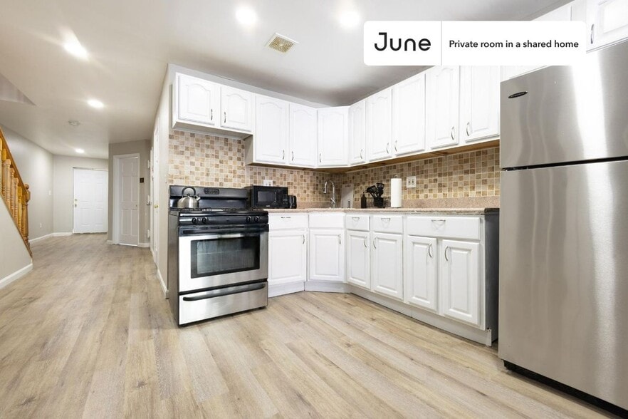 Building Photo - Room in Shared 4 bed/3 bath home in Fort Greene