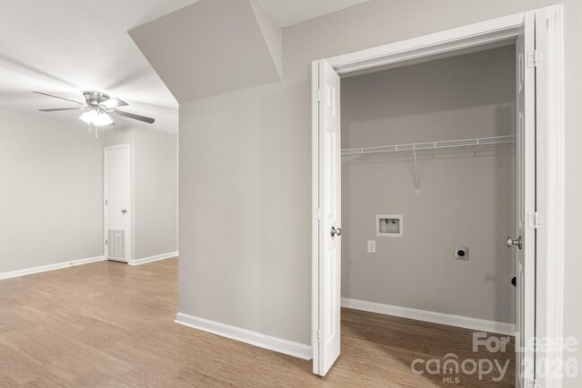 Building Photo - 11805 Harrisburg Rd