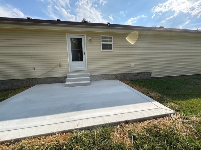 Building Photo - 307 Forrestwood Dr