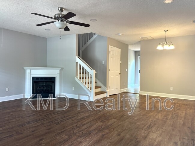 Building Photo - 17053 Turning Stick Ct