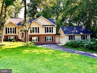 Building Photo - 6316 Forest Grove Dr