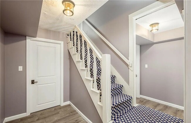 Building Photo - 2 Grennan Rd