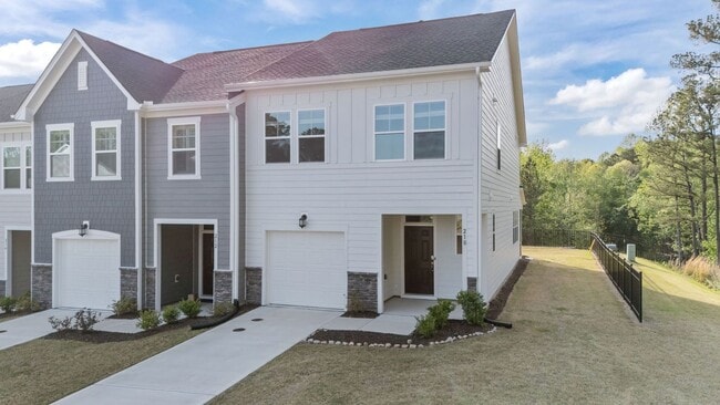 Building Photo - Charming 3 Bedroom Home located in Wake Forest