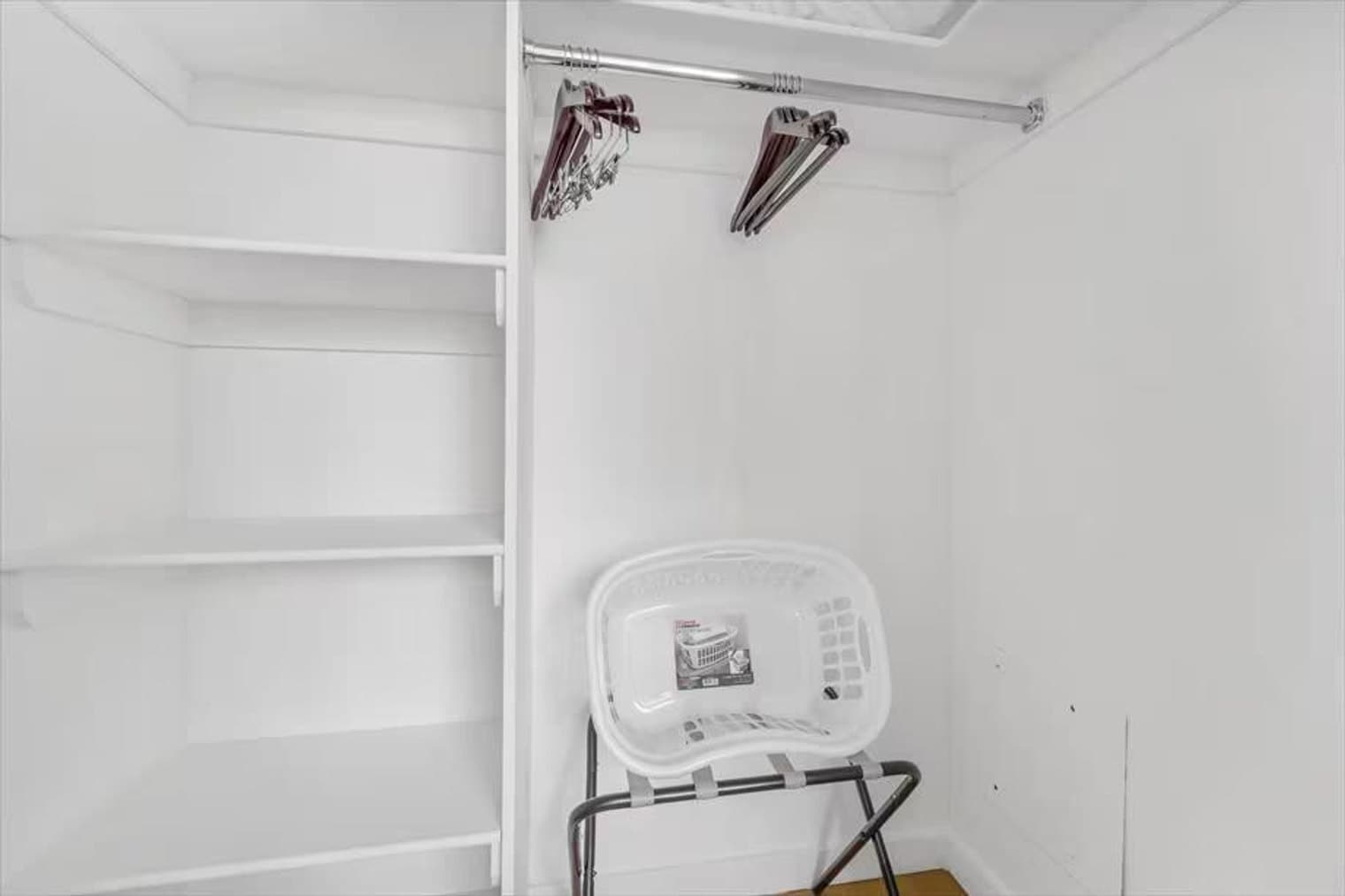 Building Photo - 254 W 54th St