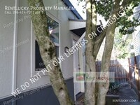 Building Photo - 2116 NE 85th St