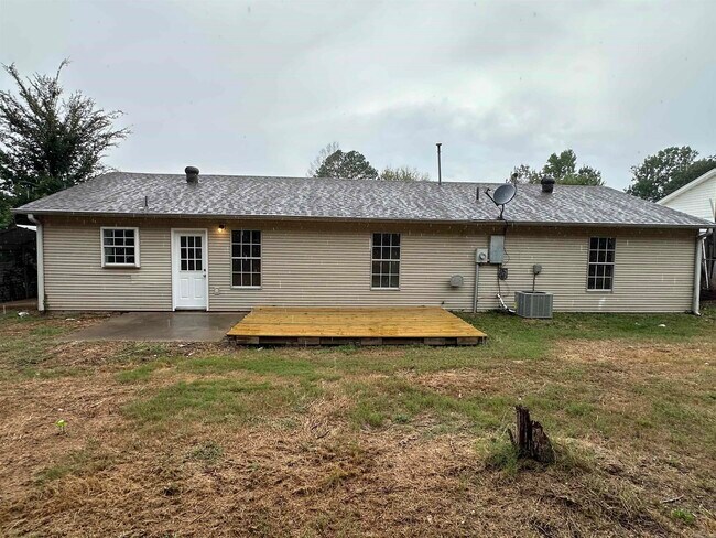 Building Photo - 14025 Cottontail Ln